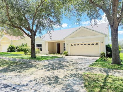 1751 SOUTHERN OAK LOOP Minneola, FL 34715