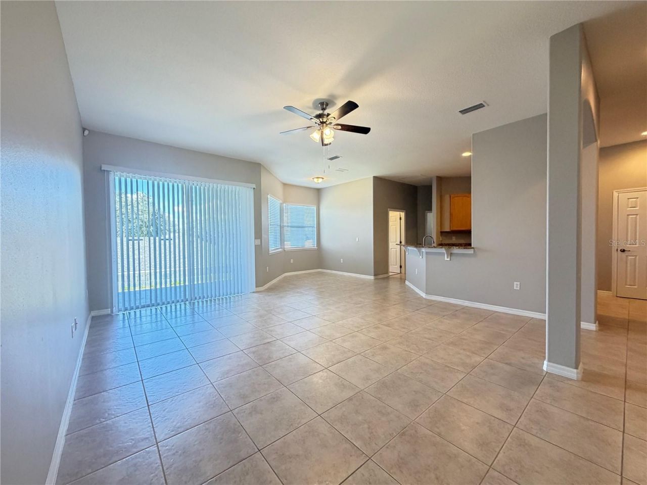 1751 Southern Oak Loop , Minneola, FL 34715 Photo