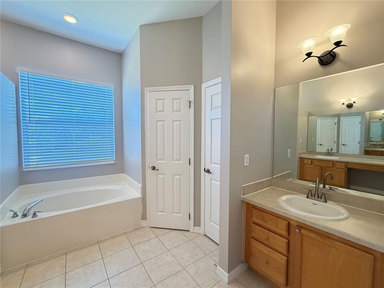 1751 Southern Oak Loop , Minneola, FL 34715 Photo