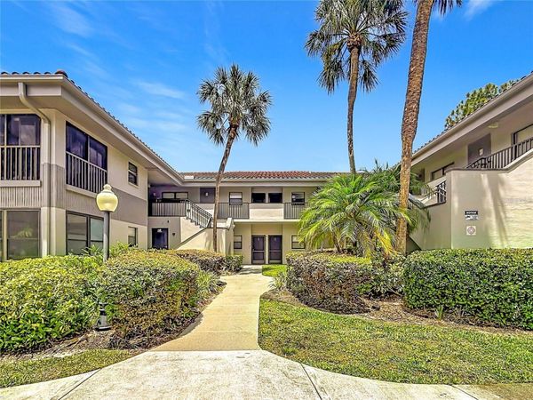 2650 COUNTRYSIDE BOULEVARD , Unit B105, CLEARWATER, FL 33761
