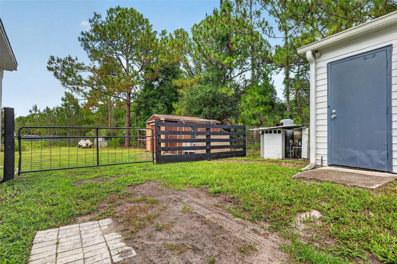 32439 Highland Lakes Road , Deland, FL 32720 Photo