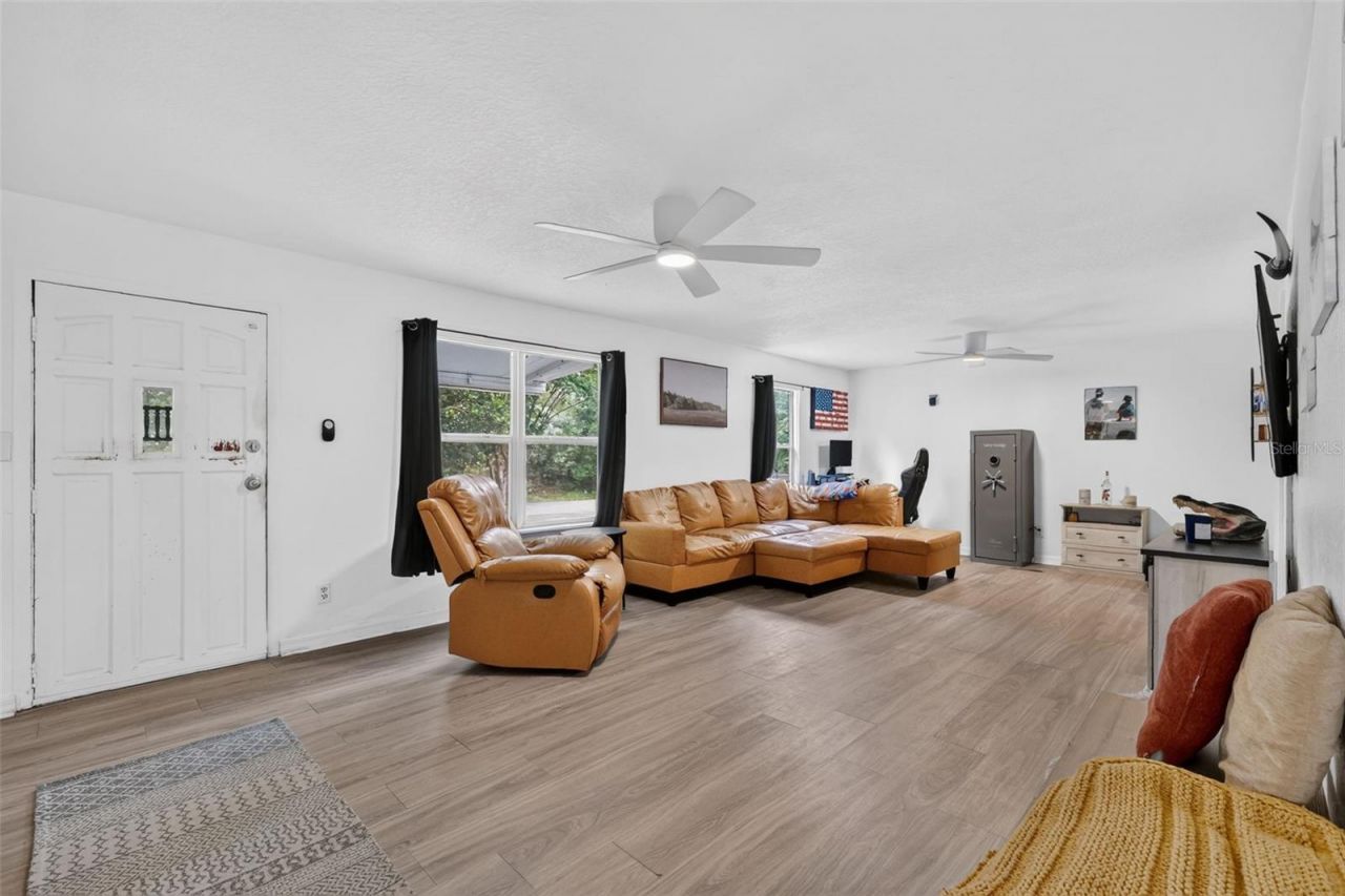 32439 Highland Lakes Road , Deland, FL 32720 Photo