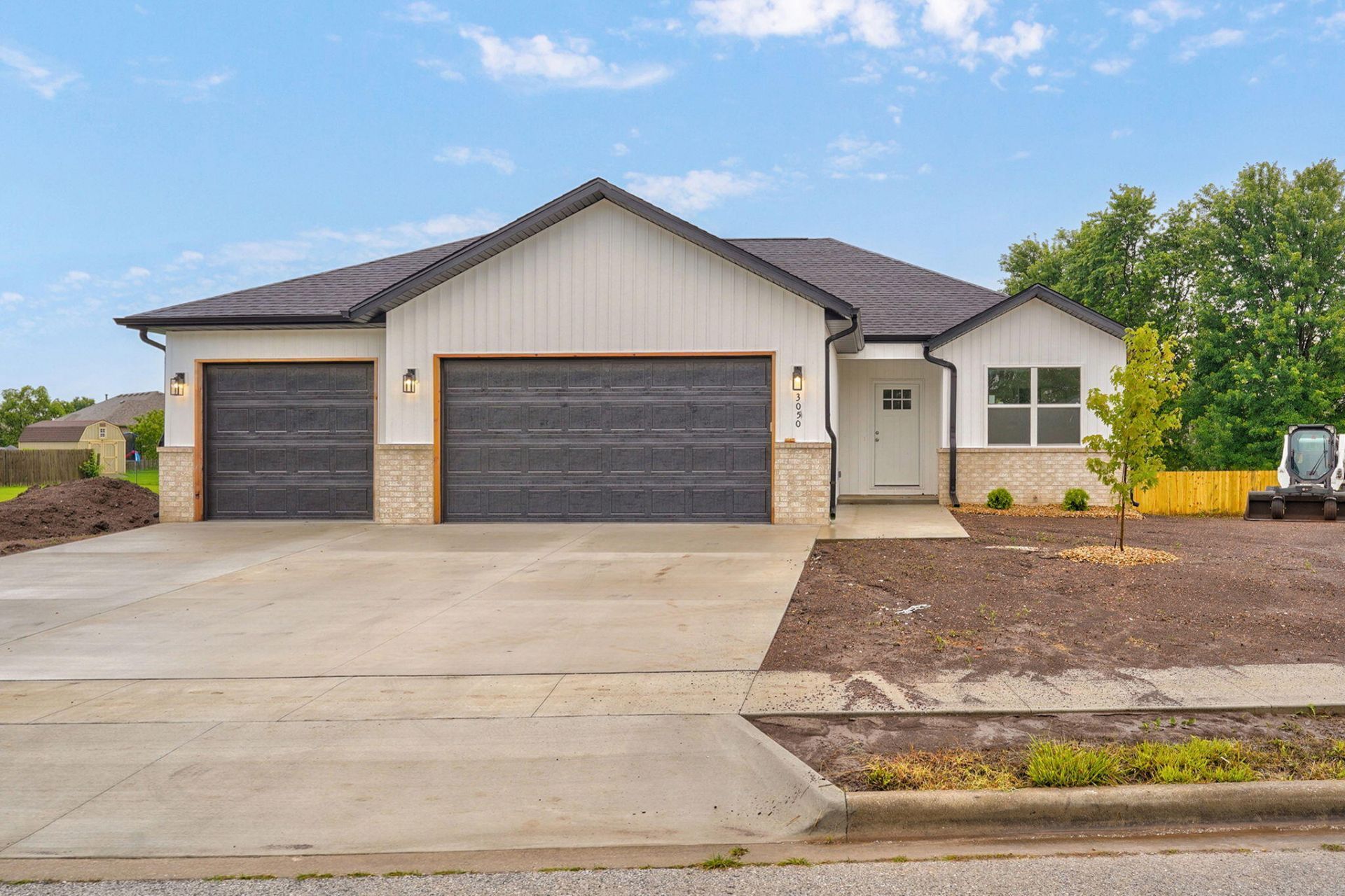 3050 E Bradford Street, Republic, MO 65738 Main Photo