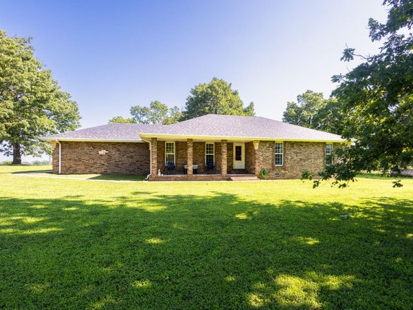 20100 Farm Road 2027, Crane, MO 65633