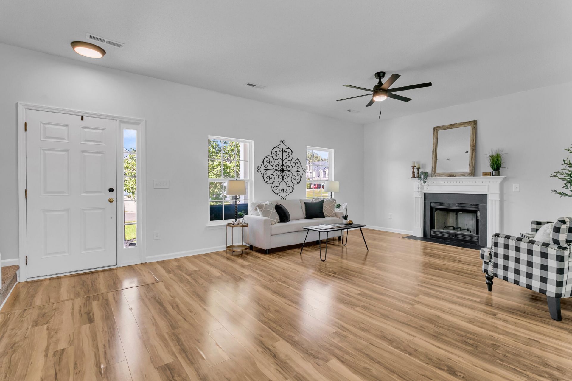 120 Speer Street Photo 7