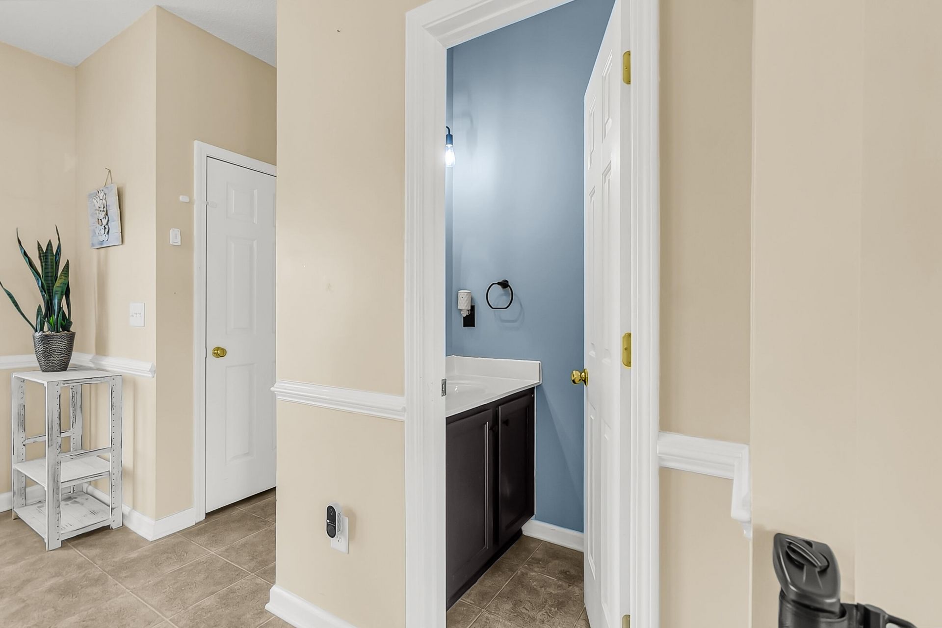 120 Speer Street Photo 9