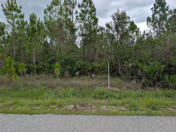 8007 Rolling CIR , LABELLE, FL 33935