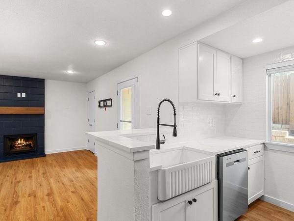 3601 Menchaca RD, Unit 110, Austin, TX 78704