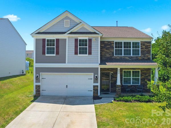 9839 Oak Barrel Lane, Charlotte, NC 28215