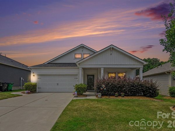 9330 Festival Way, Charlotte, NC 28215