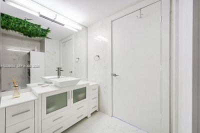 92 SW 3rd St , Unit 5108, Miami, FL 33130 Photo