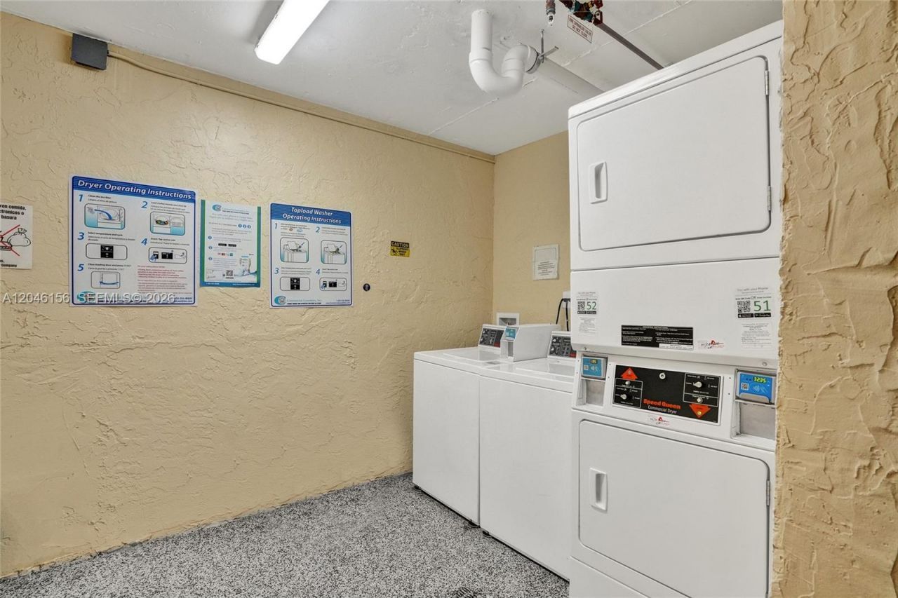 606 W 81st St , Unit 323, Hialeah, FL 33014 Photo