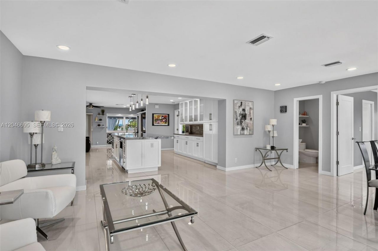 966 SE 9th Ave, Pompano Beach, FL 33060 Photo