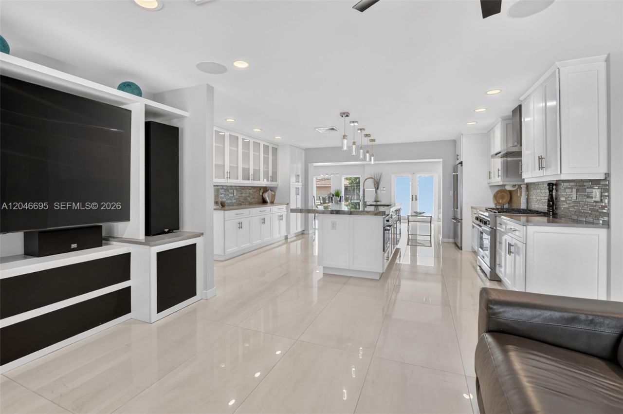 966 SE 9th Ave, Pompano Beach, FL 33060 Photo