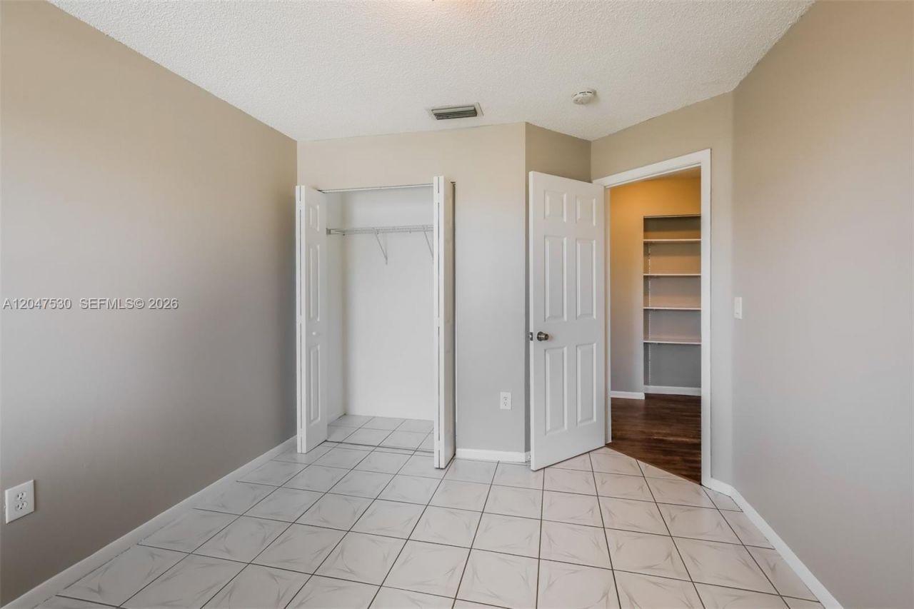 3232 NW 121st Ave , Sunrise, FL 33323 Photo