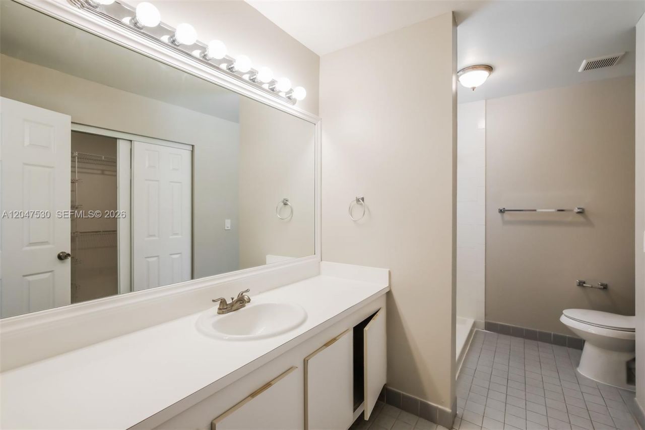 3232 NW 121st Ave , Sunrise, FL 33323 Photo