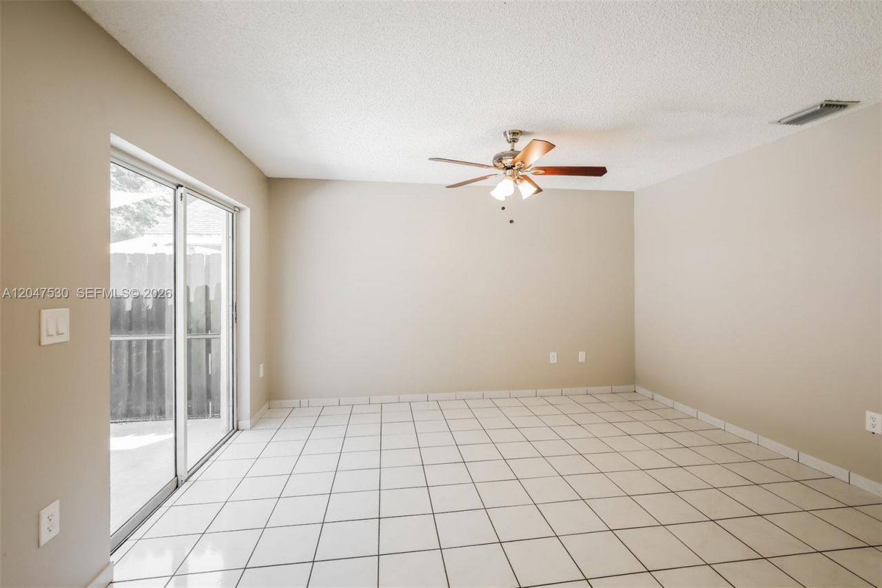 3232 NW 121st Ave , Sunrise, FL 33323 Photo