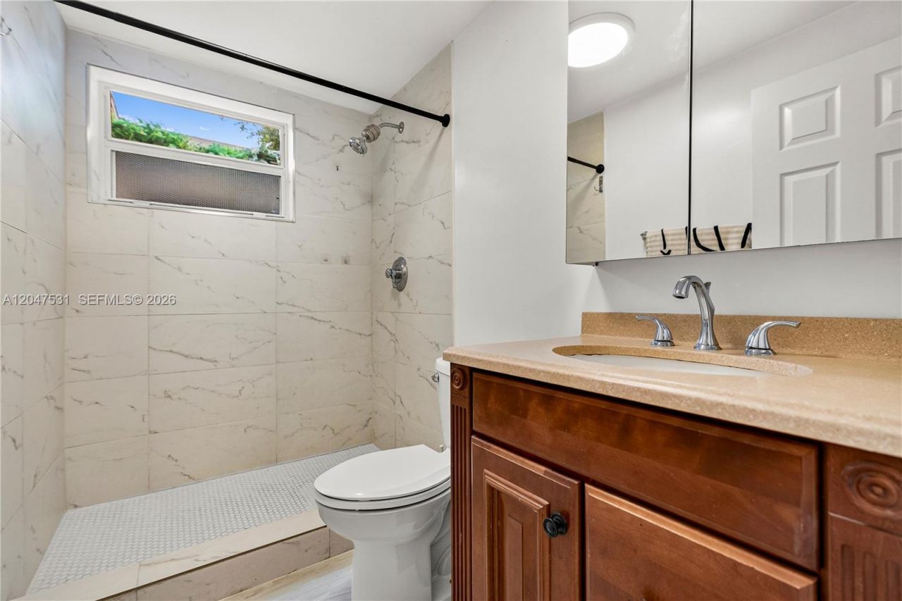 5800 Taylor St, Unit 1, Hollywood, FL 33021 Photo