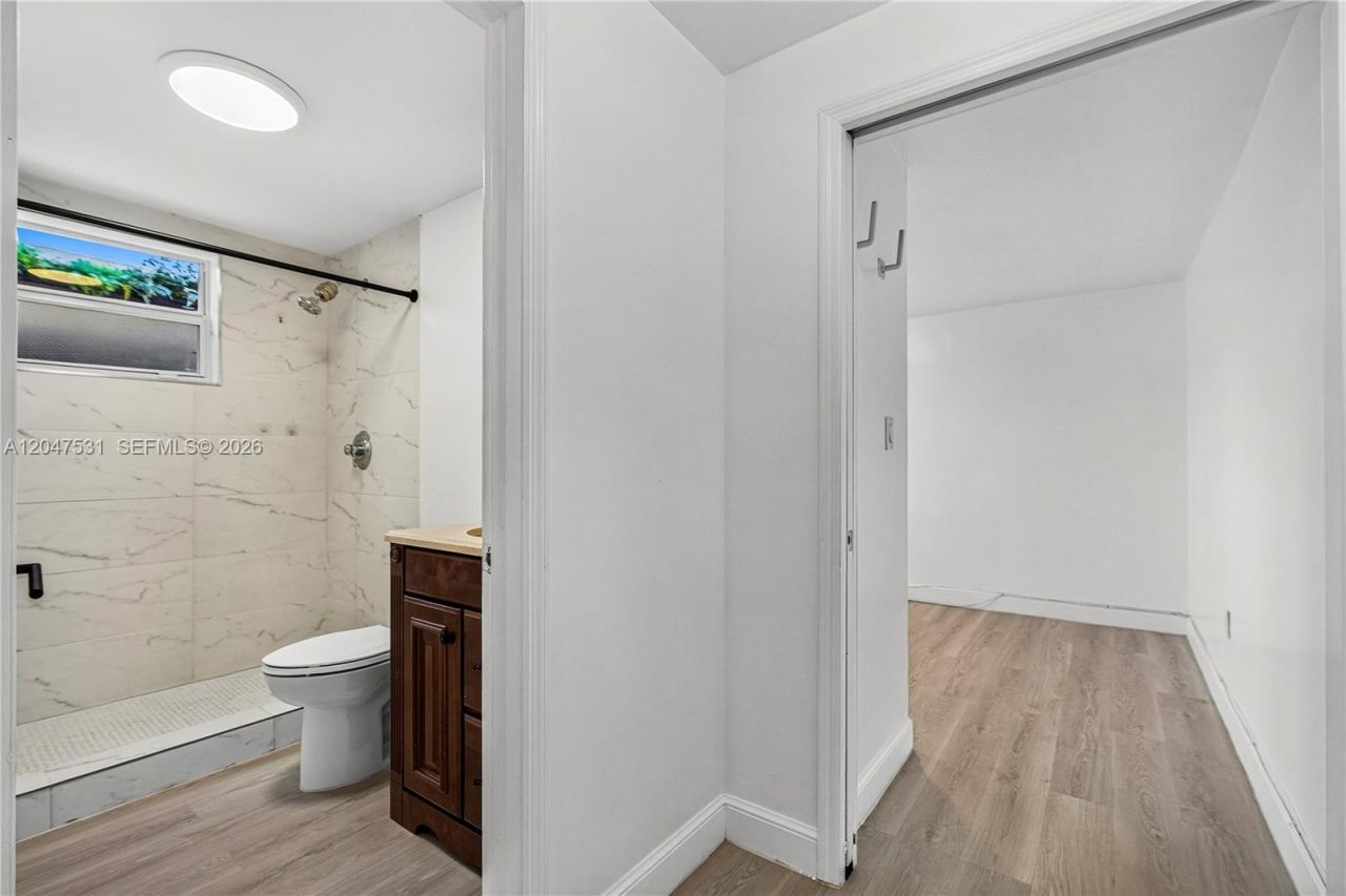 5800 Taylor St, Unit 1, Hollywood, FL 33021 Photo