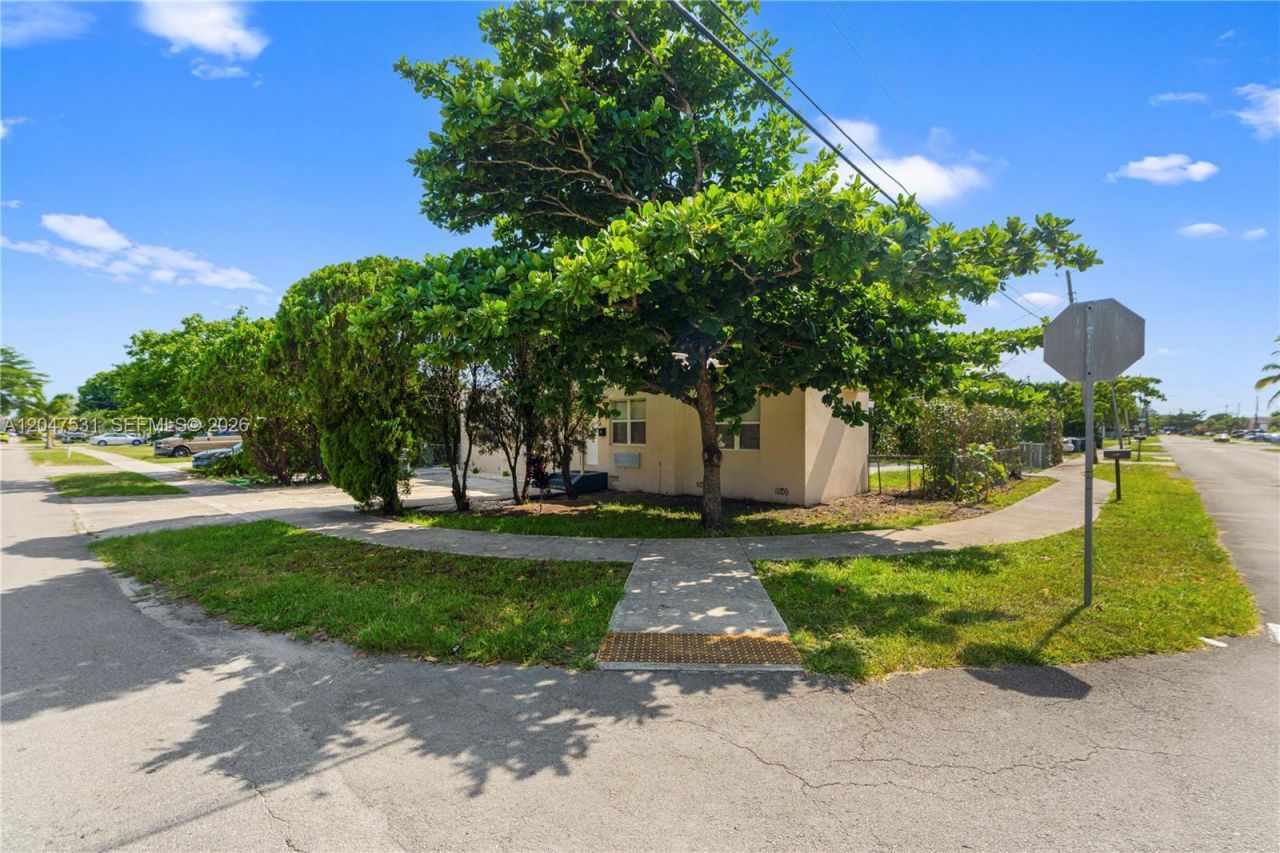 5800 Taylor St, Unit 1, Hollywood, FL 33021 Photo