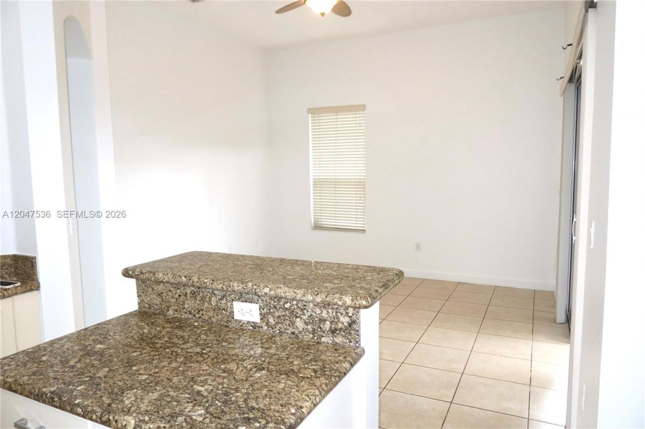 3488 NE 1st St, Unit 3488, Homestead, FL 33033 Photo