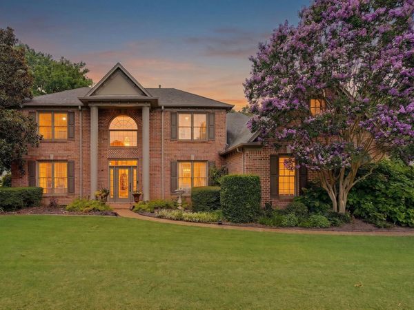 1951 CHELSEA PARK DR, Germantown, TN 38139