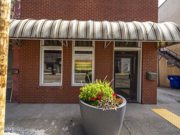 2372 Cedar Street , McKenzie, TN 38201