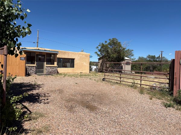 434 La Joya Rd , Santa Fe, NM 87501