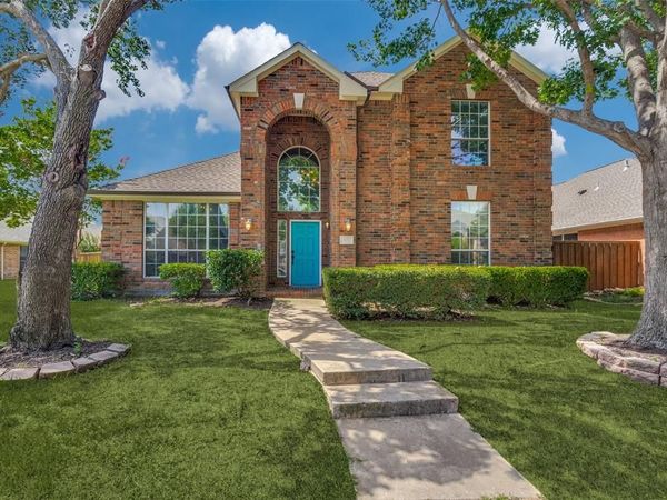 3737 Cottonwood Springs Drive, The Colony, TX 75056