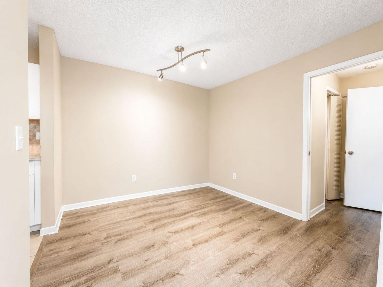 1743 Village Boulevard, Unit 205, West Palm Beach, FL 33409 Photo