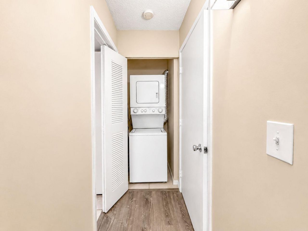 1743 Village Boulevard, Unit 205, West Palm Beach, FL 33409 Photo