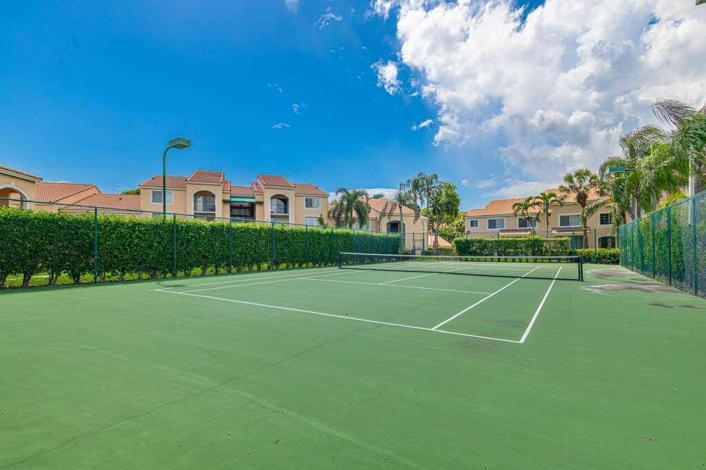 1743 Village Boulevard, Unit 205, West Palm Beach, FL 33409 Photo
