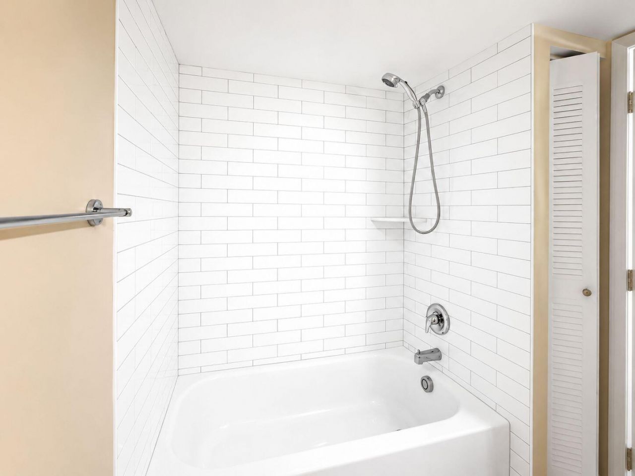 1743 Village Boulevard, Unit 205, West Palm Beach, FL 33409 Photo