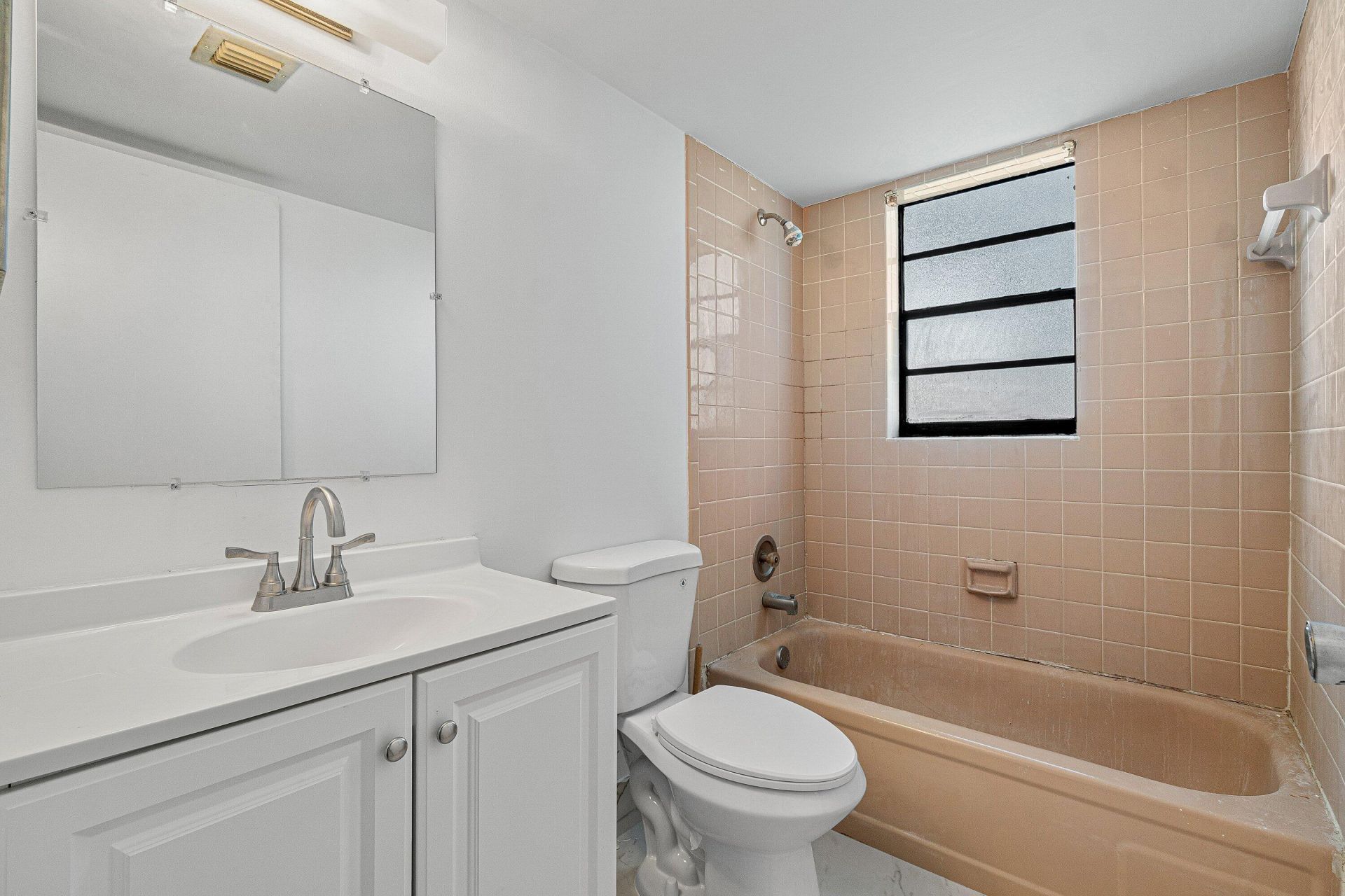 7380 NW 18th Street, Unit 108, Margate, FL 33063 Photo