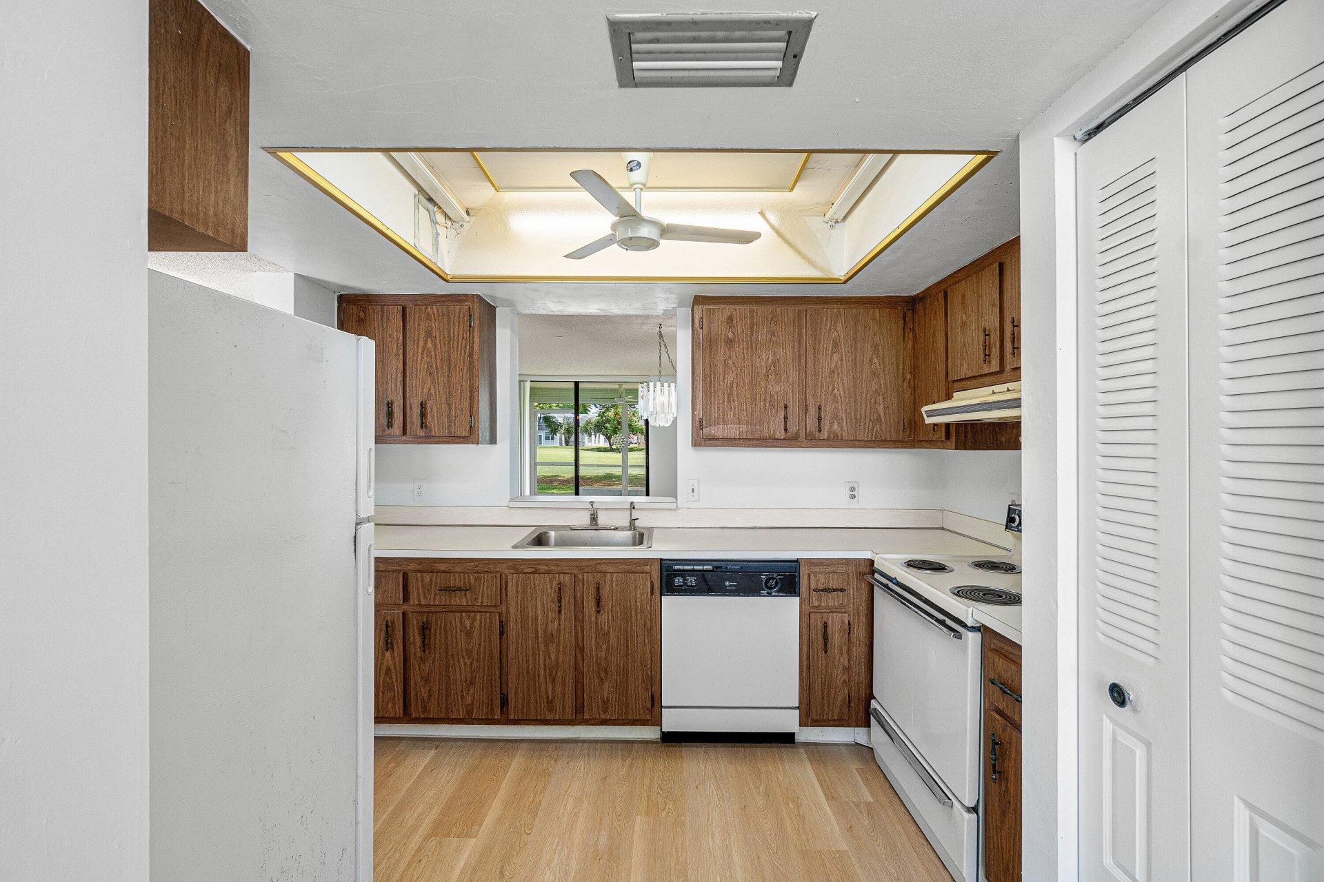 7380 NW 18th Street, Unit 108, Margate, FL 33063 Photo