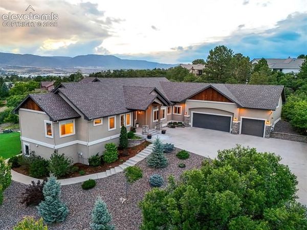 20 Wuthering Heights Drive, Colorado Springs, CO 80921