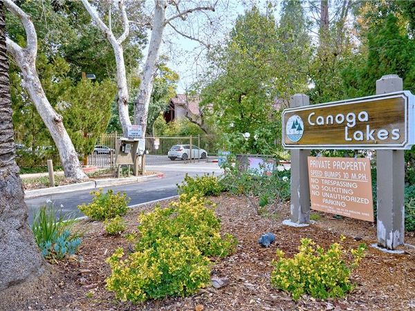 7120 Carlson Circle, Unit 284, Canoga Park, CA 91303