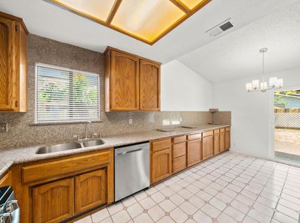 300 Withington Ave, Rio Linda, CA 95673 Photo