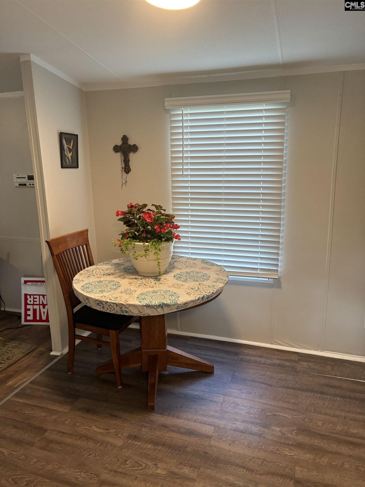 219 Paula Court Photo 12