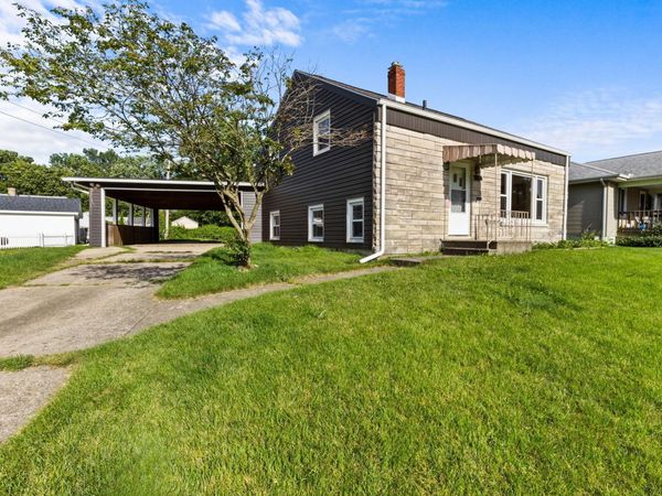 636 N State Street, Mishawaka, IN 46544