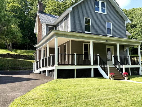 405 Lake Avenue, Montrose, PA 18801