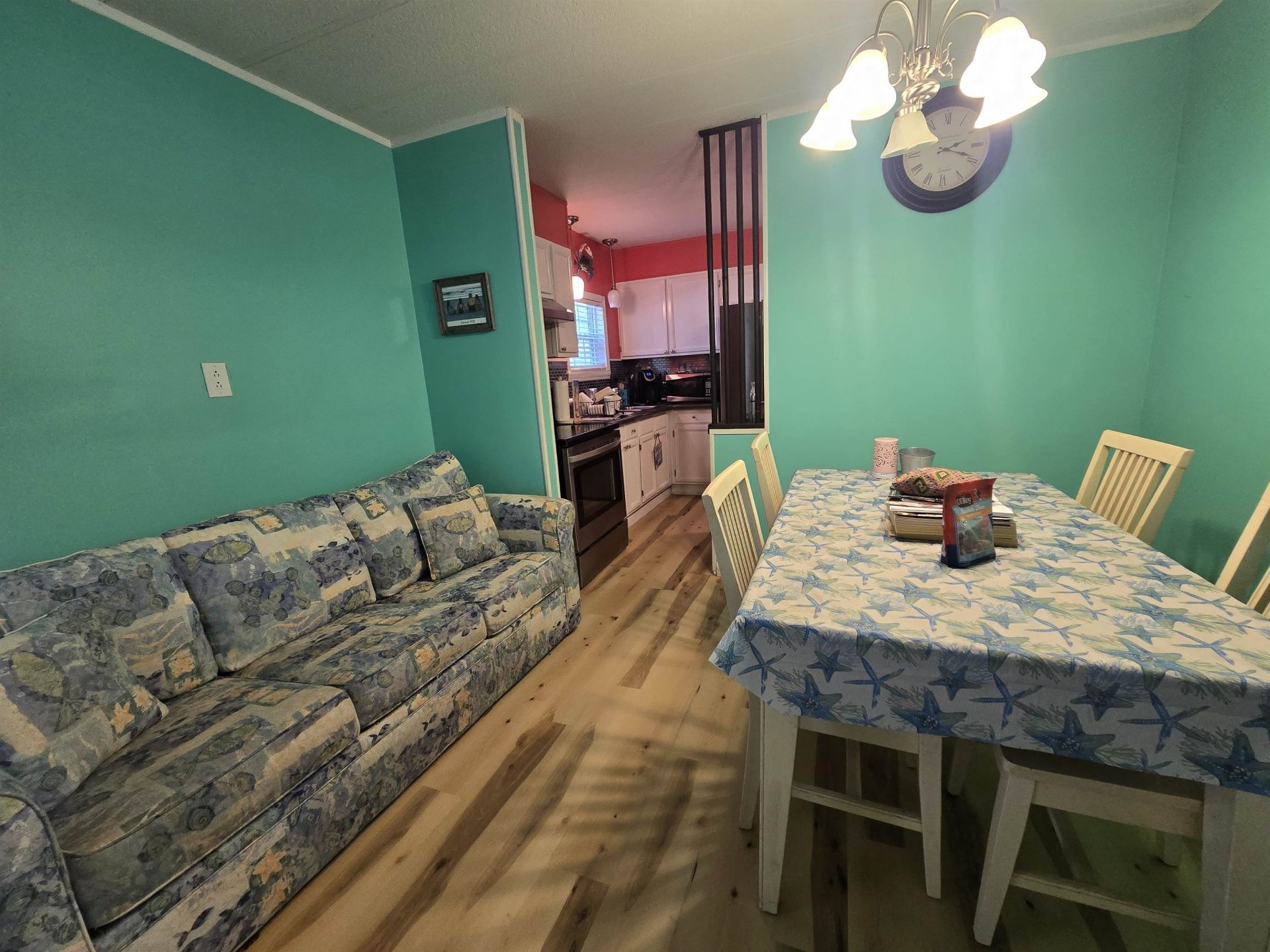 507 Club House Rd.  Photo 15