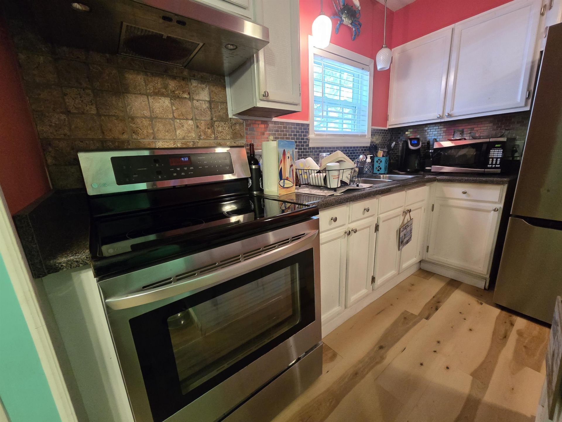 507 Club House Rd.  Photo 17