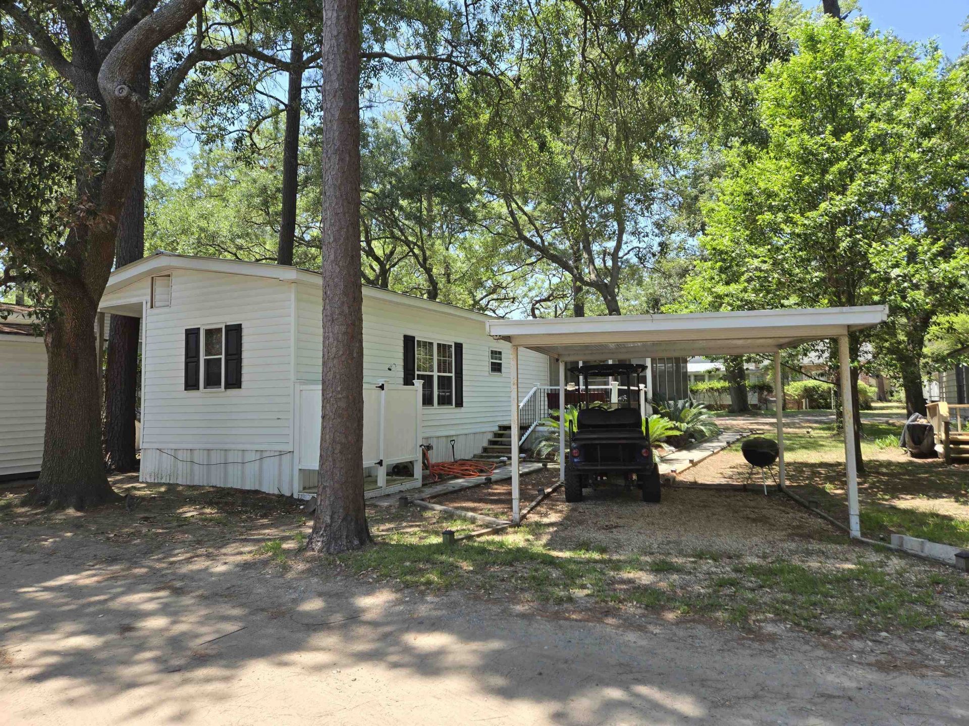 507 Club House Rd.  Photo 5