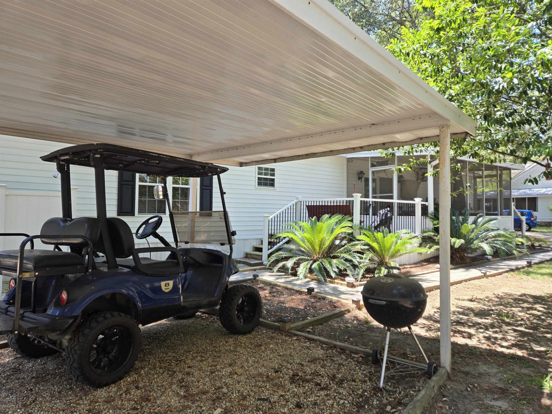 507 Club House Rd.  Photo 6