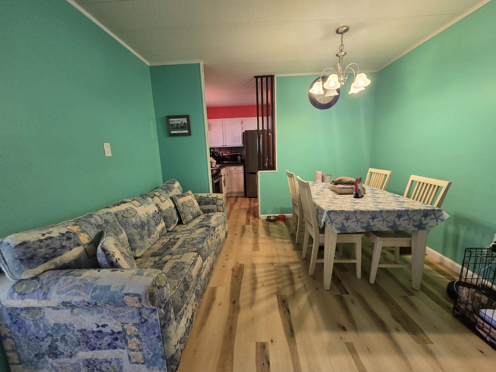 507 Club House Rd.  Photo 9