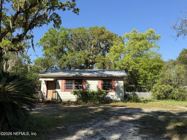 1610 CLEVELAND Avenue, Palatka, FL 32177