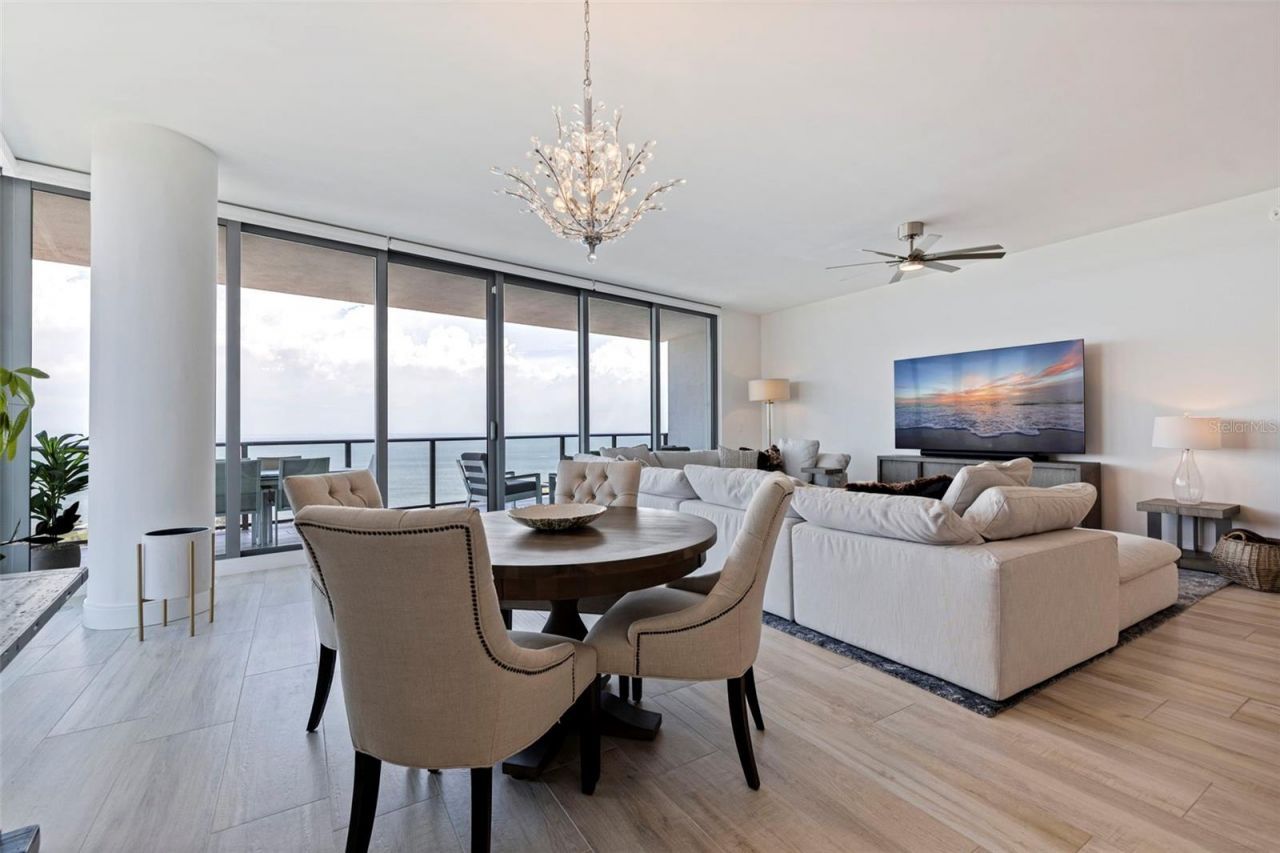 100 1st Avenue N, Unit 3405, Saint Petersburg, FL 33701 Photo