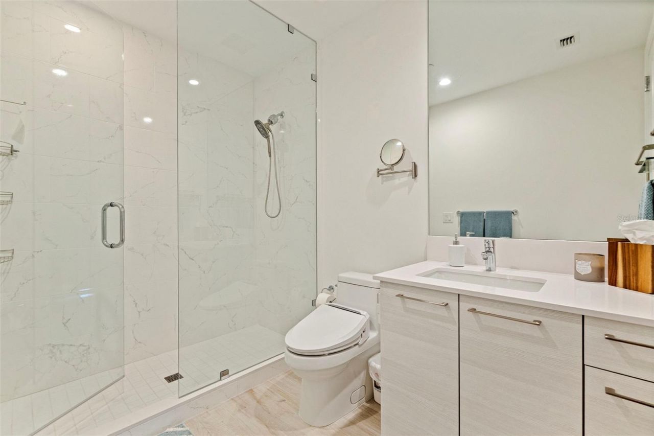 100 1st Avenue N, Unit 3405, Saint Petersburg, FL 33701 Photo