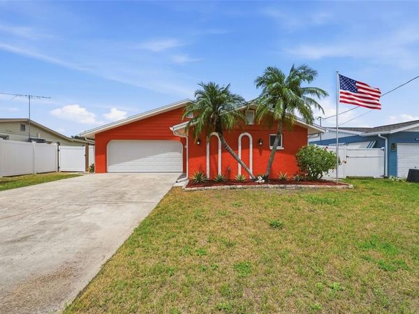 13815 PLUMOSA AVENUE , HUDSON, FL 34667